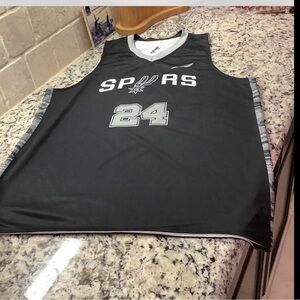 Super dope San Antonio Spurs reversible jersey #24.